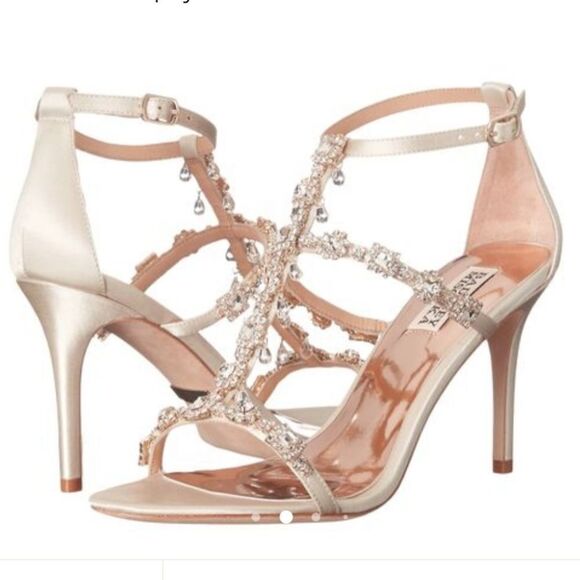 BRAND NEW BADGLEY MISCHKA JEWELED T-STRAP WOMEN"S SANDALS - Picture 1 of 16